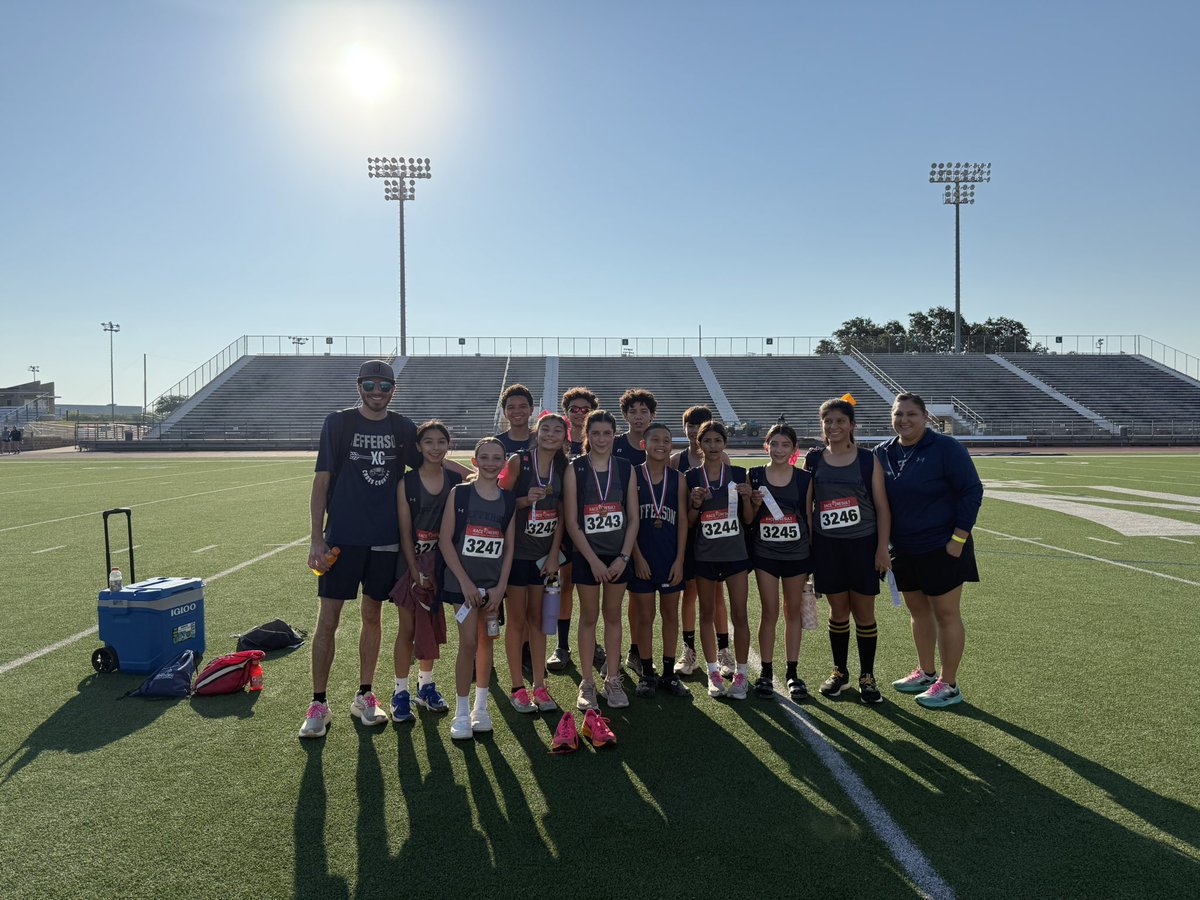 NISDJefferson's tweet photo. Great day to be an Eagle🦅 Cross Country District meet. https://t.co/NgWSLNqGCg