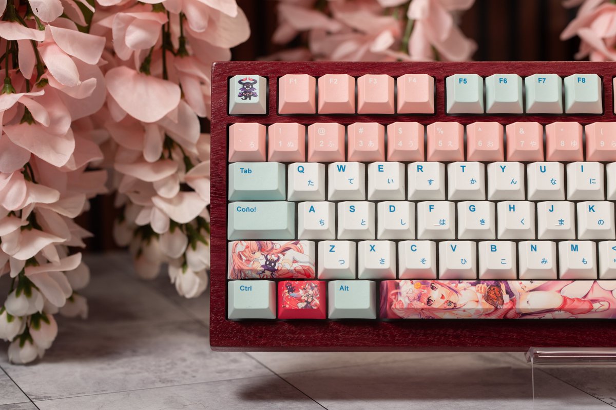 woodkeyboards's tweet photo. I had the absolute pleasure of making @ironmouse a beautiful and one of a kind Purpleheart wooden keyboard! She wanted to do an Ironmouse x Cinnamoroll design, and wanted to feature specially printed keys with beautiful fan arts from the community (Artist credits below). The keycap set was designed by me, and printed by the great team at @goblintechkeys I am so so happy with how this turned out, and I hope Mouse get's some great use out of it for years to come 😁 #Ironmouse #IronmouseArt #mechanincalkeyboard #keyboard #VShojoArt 

Artist credits: 
Esc: @trillestial  
Backspace: @epebe_ 
Enter:@ayacchi_corner 
Left Shift: @Nodonodo_NST 
Right Shift: @BeanniBun 
Left Win: @MarinkiArt 
Spacebar: @MizunoAriVT 
Arrow keys: @ogipote 
Num Enter: @saraemiii_EN
