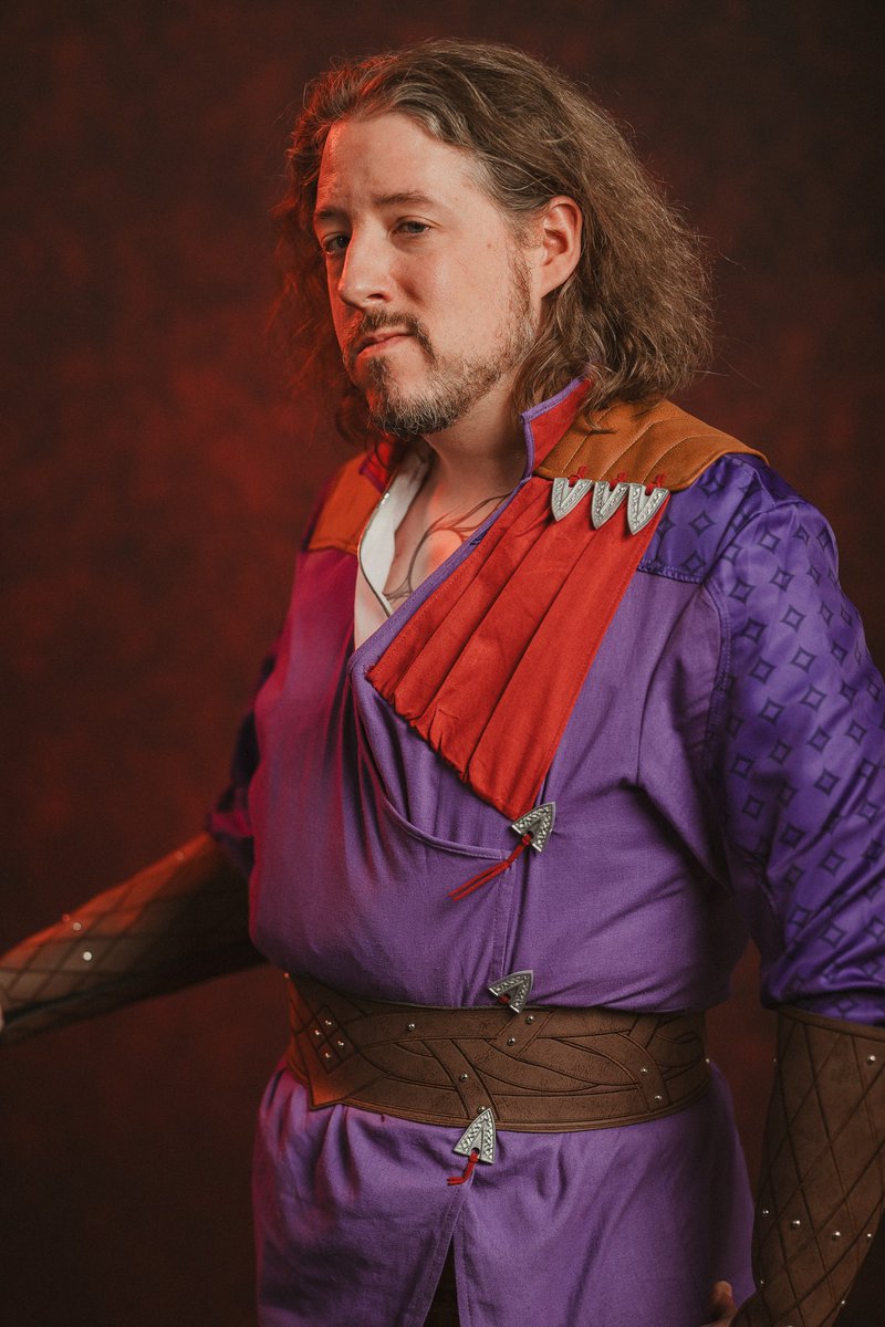 Onii_kami's tweet image. Auf der #polaris2024 hatte man die Gelegenheit sich vom einzig wahren @Eosandy ablichten zu lassen. Ich liebe die Fotos von meinem #cosplay sehr! Danke Andy für die wunderbaren Bilder! #gale #baldursgate3 @PolarisCon_