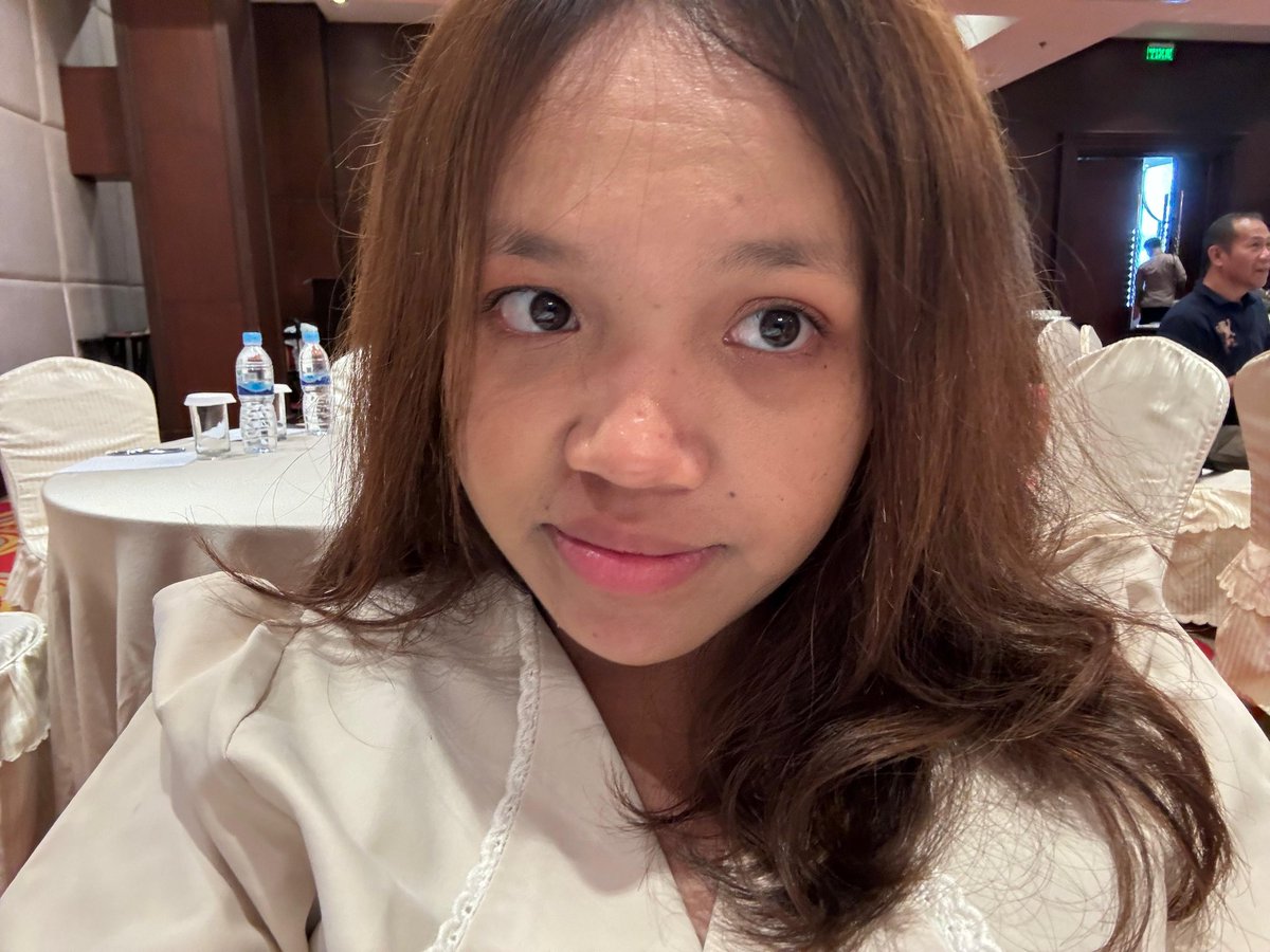 soobinnloml's tweet image. [GIRLFRIEND APPLICATION]

Name: jojop SIJABAT
Age: under 100
Occupation: michelin inspector (ril)
Domicile: kos kosan
Zodiac: CANCER (penuh kasih sayang dia gais)
Height: pendek
Hobby: memanjangkan kaki
Fun fact: pemain gem bocil dan strimer windut

@studyingjo langsung pc kan