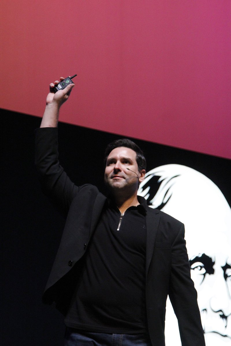 “Uno no crece, ni evoluciona cuando está en su zona de comfort, la magia sucede cuando te sales de ella” 💫⚡️

- Eduardo Córdoba, Senior Marketing Strategy Director LATAM de PEPSICO 🥤💙

#MktFest #MktFest2024 #PEPSICO #Marketing