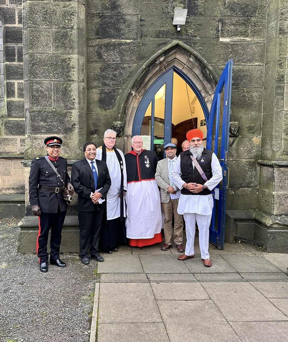 Paul Bytheway (@pauljbtw) on Twitter photo I am so proud of <a href="/SJAWMids/">SJA West Midlands District</a> & our service of rededication today.
Working with faith leaders from across our communities ’ joining the story & celebrating all faiths & traditions’
Personal reflections from our volunters & their own faith <a href="/stjohnambulance/">St John Ambulance England</a> <a href="/ChiefVolunteer/">Ann Cable</a> I am so proud of <a href="/SJAWMids/">SJA West Midlands District</a> & our service of rededication today.
Working with faith leaders from across our communities ’ joining the story & celebrating all faiths & traditions’
Personal reflections from our volunters & their own faith <a href="/stjohnambulance/">St John Ambulance England</a> <a href="/ChiefVolunteer/">Ann Cable</a>