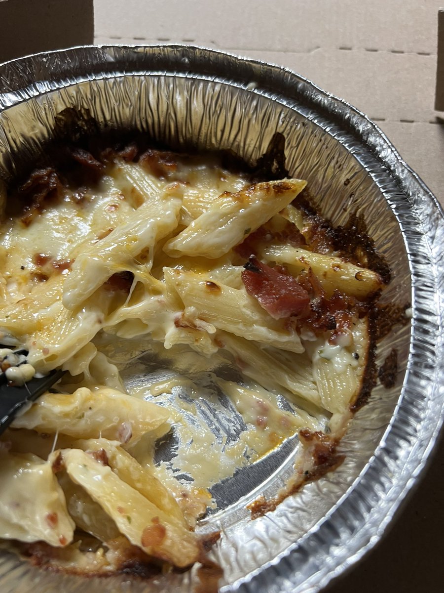 SaltyDepl0rable's tweet photo. @dominos  $9.00 for half a cup of pasta?  Wow….inflation has gotten WILD https://t.co/M8JJmEr4Ty