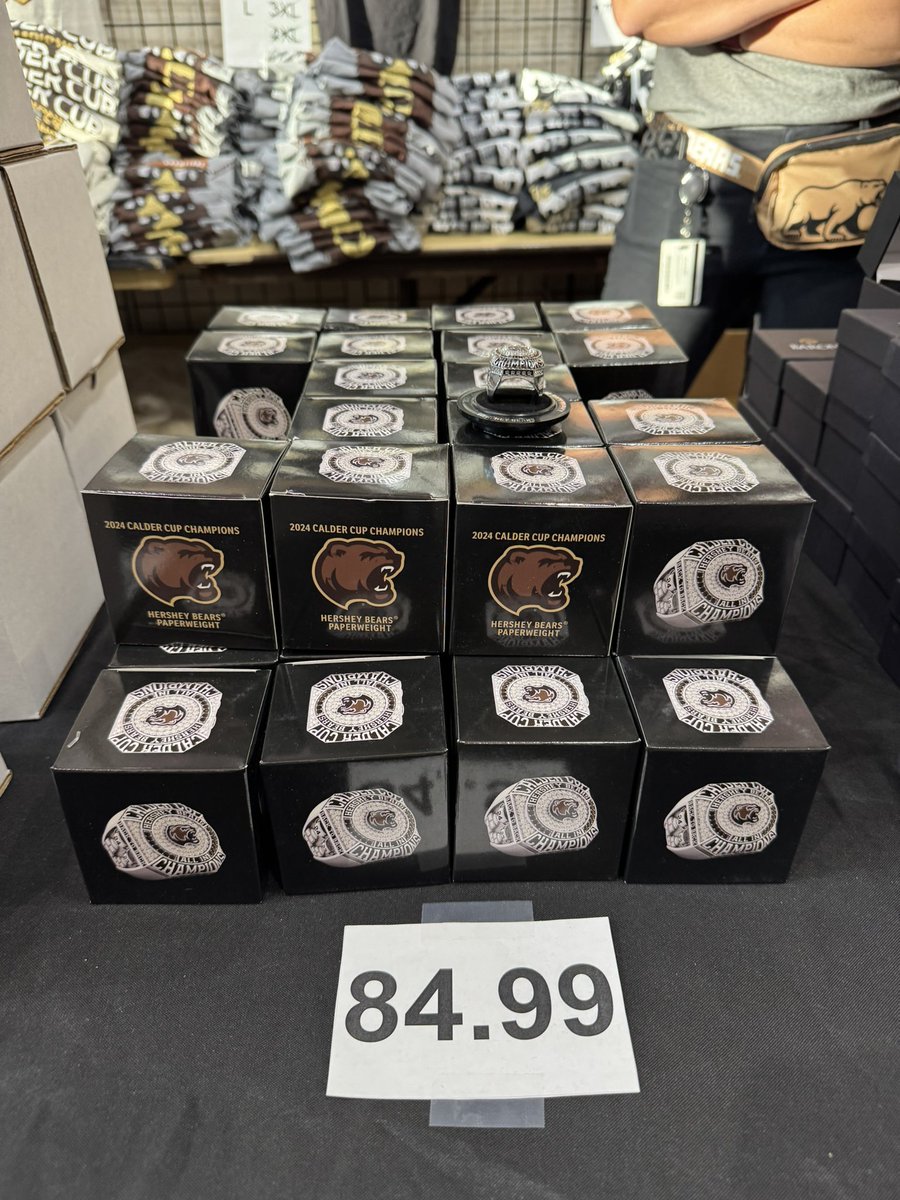 Ian Oland tweet media