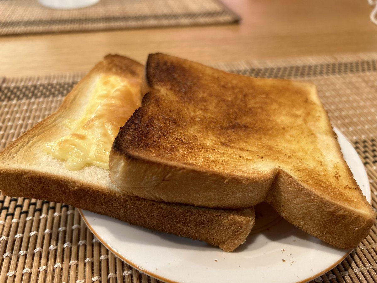 yonagonodee's tweet image. 今日は地区の運動会
朝からテントの準備に行ってきます