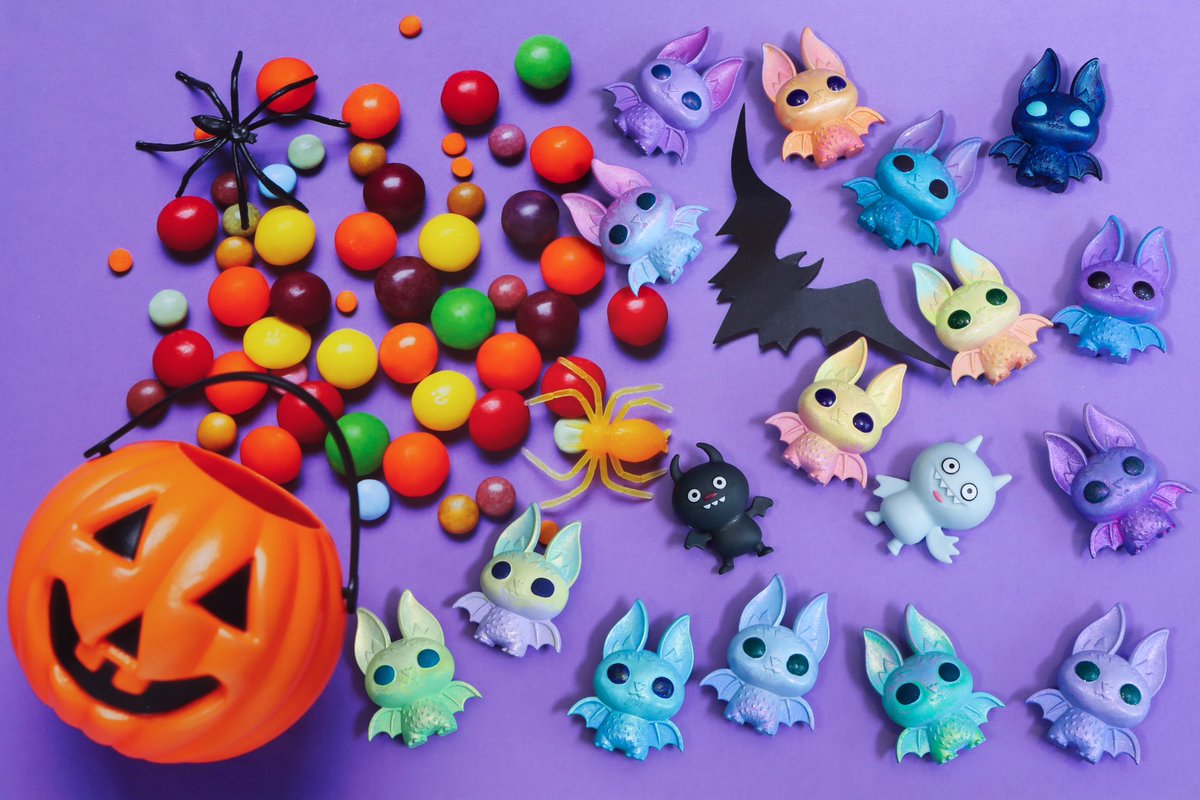 The bats love this time of year! They get so much candy just for being their batty selves! #howuglyru #uglydolls
