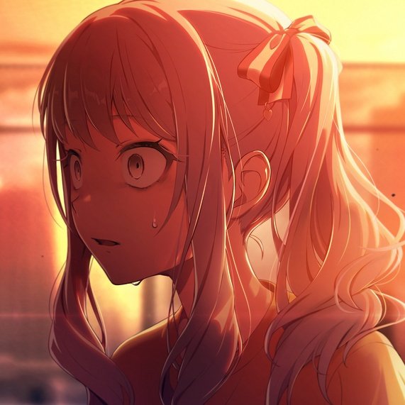 While one regains              Another
the sparkle in                       loses it
their eyes

#mizumafu #pjsk