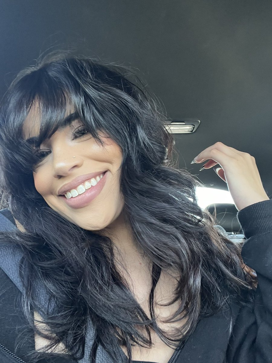 Nikki †♡☾• ˚ tweet media