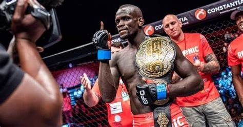 ProdiigyBets's tweet photo. Themba Gorimbo KO or Dec (-200) 2u ✅

#ProdsPicks #UFCVegas98 #GamblingTwitter https://t.co/sqUoFE4DoV