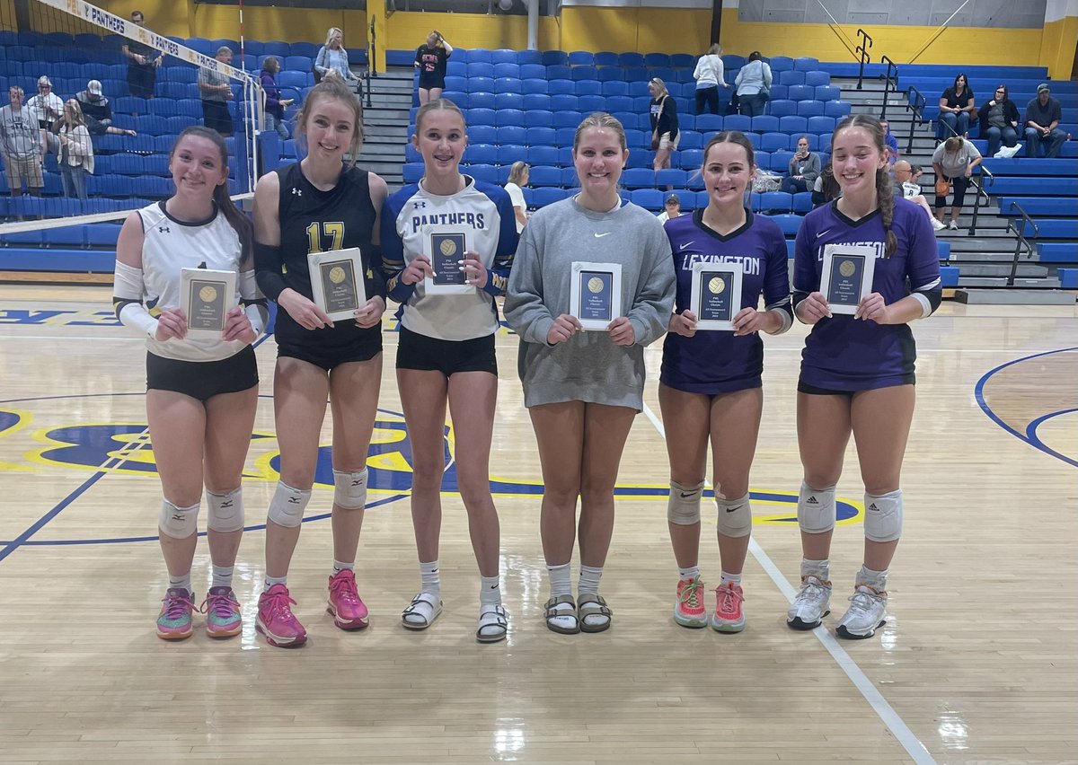 Varsity finished second at PBL Classic Tourneyment today 💪 Congrats to Mady Melton and Addison Finet for making the the All-Tournament team!