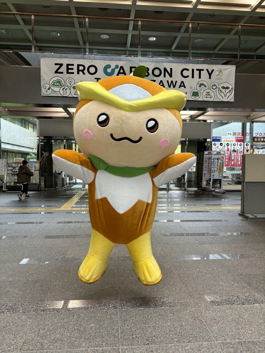 ところとん ピンタックキャロットデニムパンツ(ブルー) - seventen