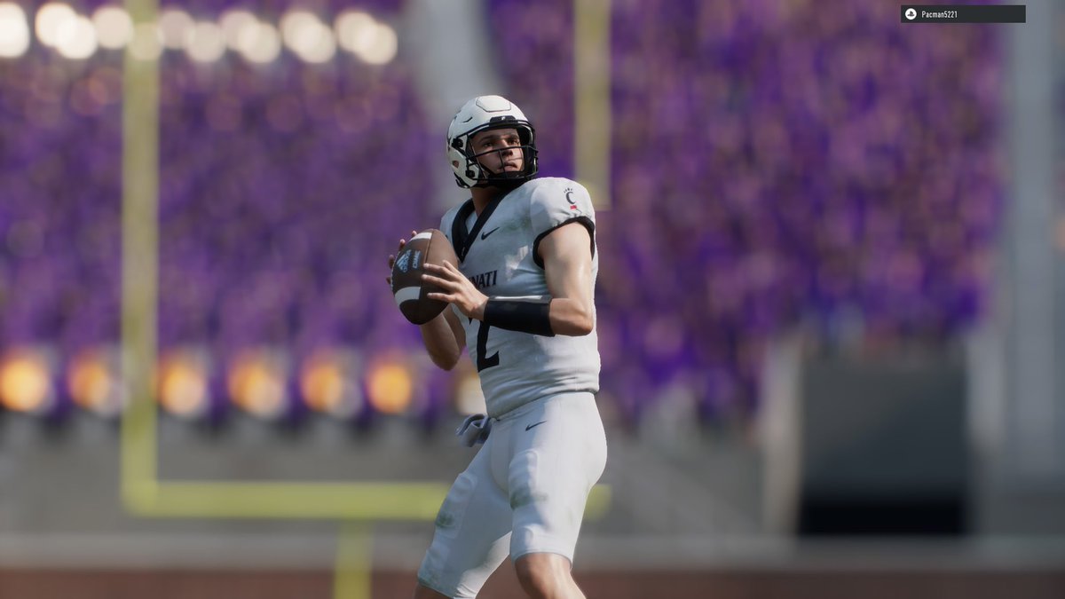 4VertsCincy's tweet photo. Win in our return to action against a good ECU team on the road! Hats off to the run game

QB Sorsby - 169 yds
HB Williams - 139 yds 2 TDs rushing
WR Johnson - 5/70 yds

INTs - Gooodwyn, Willis, Carroll, , Nichols,
Gwacham
Sacks - Corleone, Coleman, Willis https://t.co/DDbzMvIN4E