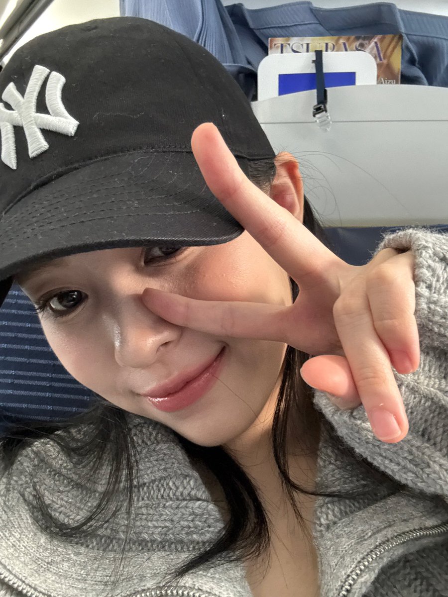 ryujinbbl's tweet photo. 241013 🐱💭 https://t.co/jSPJ6cY8Z5