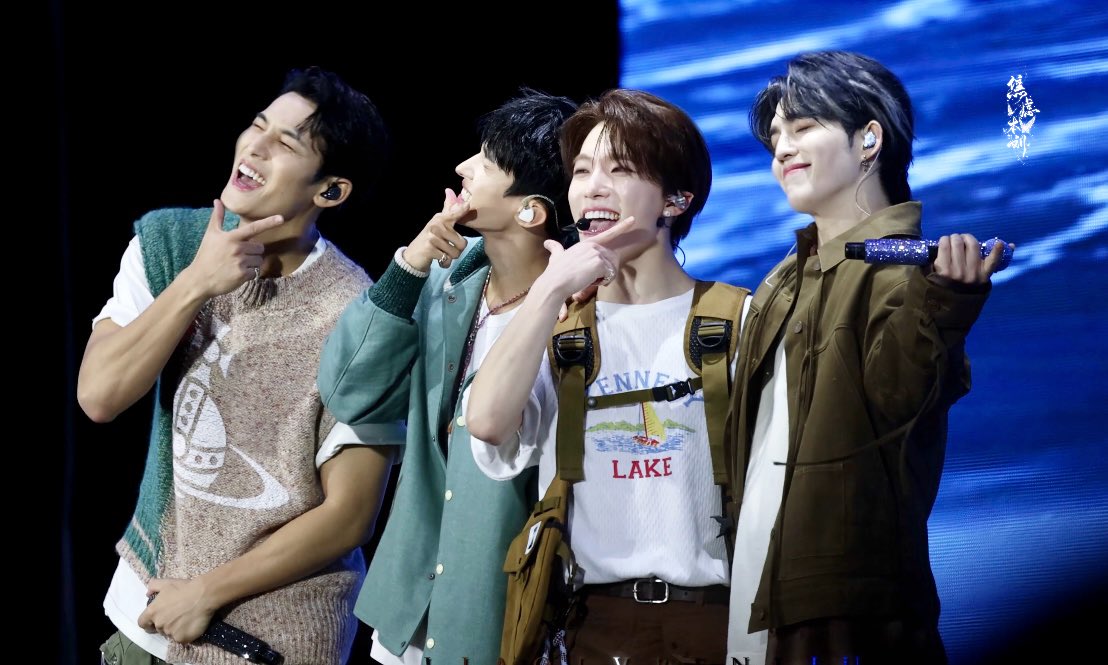 🐶🐶🦦🦝
#SEVENTEEN #MINGYU #DK #DINO #SCOUPS