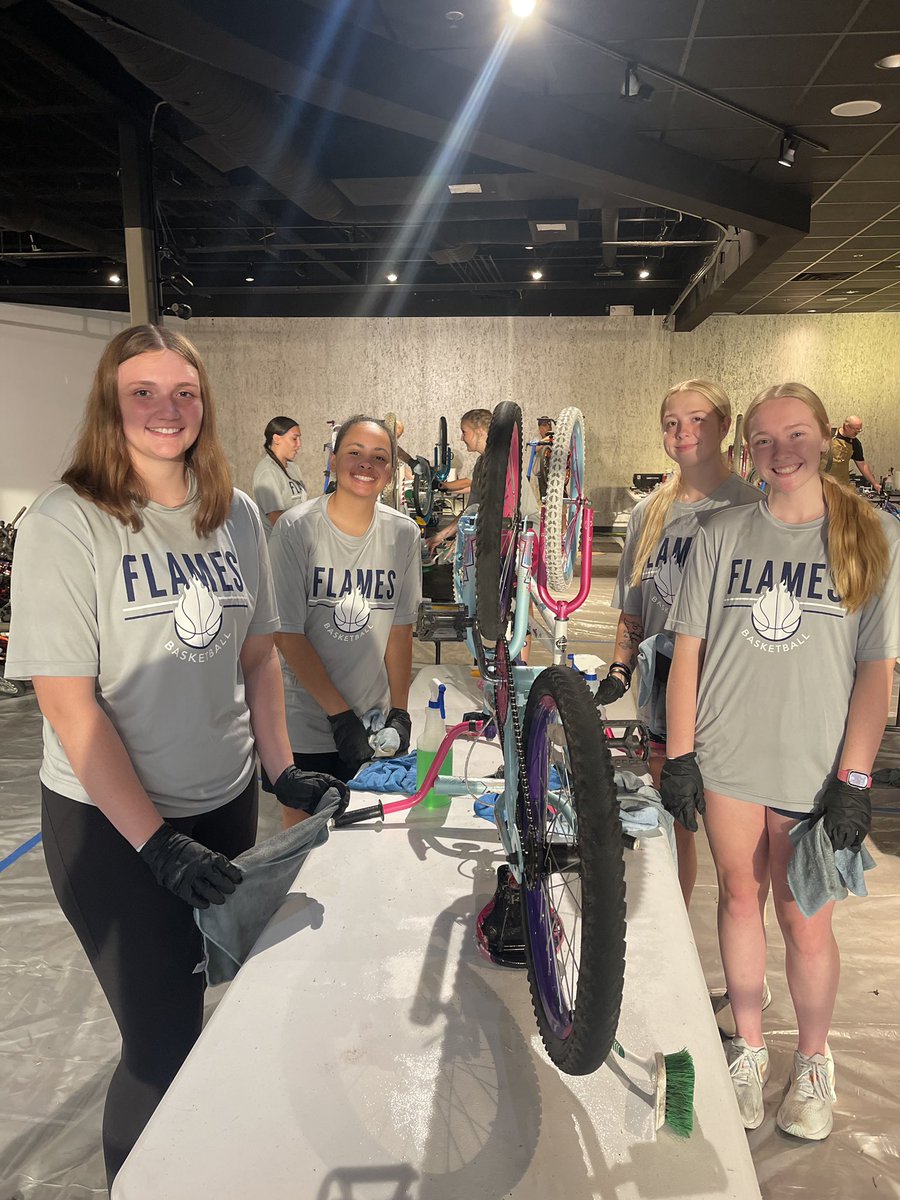 Got to serve the community by helping clean bikes! Grateful for the opportunity to give back and make a difference, on and off the court🔥