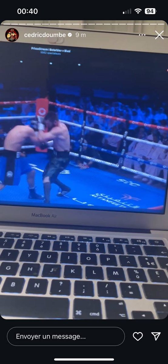 Doumbé qui a fait une pub DAZN mais qui est sous un gros lien telegram pour le combat ptdddrrr