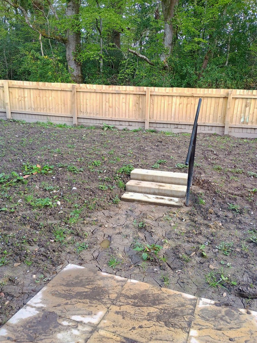 Robert Komaniecki tweet media