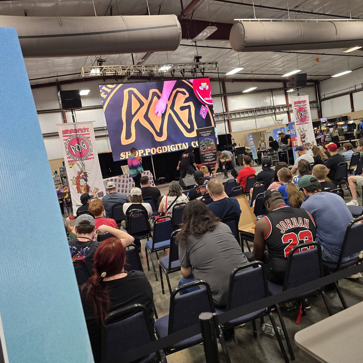 Pixel Dan tweet media