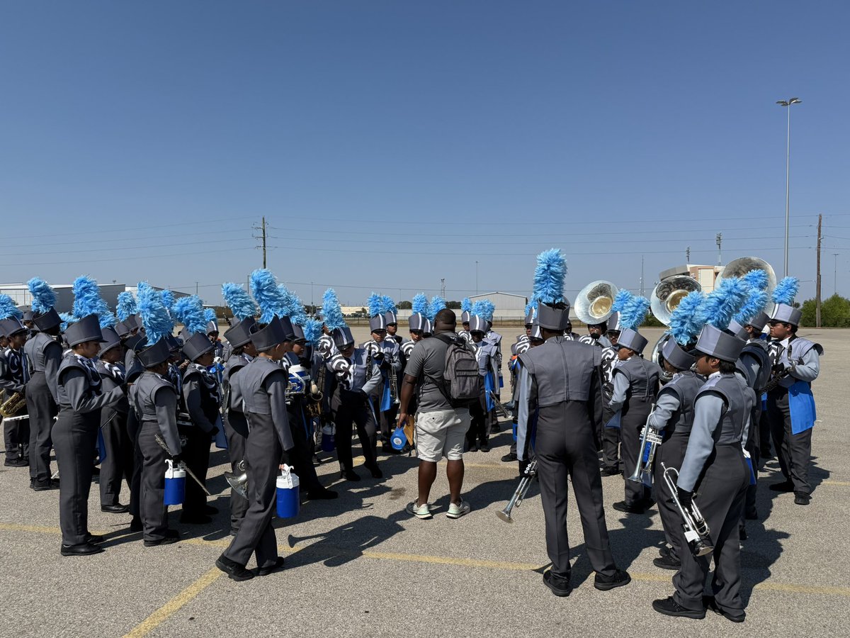 Karina Bonilla (@karinab15435636) on Twitter photo We made it to finals!!!!!!! So proud of these kids! Stay tune for the final results! <a href="/ElsikHighSchool/">Elsik High School</a> <a href="/andrew_k_bailey/">Andrew K. Bailey</a> <a href="/RenferdJoseph/">Renferd Joseph</a> <a href="/ElsikBand/">Elsik Mighty Ram Ban</a> <a href="/KatyMarching/">Katy Marching Festival</a> We made it to finals!!!!!!! So proud of these kids! Stay tune for the final results! <a href="/ElsikHighSchool/">Elsik High School</a> <a href="/andrew_k_bailey/">Andrew K. Bailey</a> <a href="/RenferdJoseph/">Renferd Joseph</a> <a href="/ElsikBand/">Elsik Mighty Ram Ban</a> <a href="/KatyMarching/">Katy Marching Festival</a>