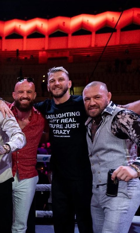 Ross Edmonds (@rosssedmonds) on Twitter photo Peter Queally, Dan Hooker and Conor McGregor from the Coliseum in Marbella. Legends!
What a snap!👊🏼🇮🇪 <a href="/peterqueally/">Peter Queally</a> @thenotoriousmma <a href="/danthehangman/">Dan Hangman Hooker</a> Peter Queally, Dan Hooker and Conor McGregor from the Coliseum in Marbella. Legends!
What a snap!👊🏼🇮🇪 <a href="/peterqueally/">Peter Queally</a> @thenotoriousmma <a href="/danthehangman/">Dan Hangman Hooker</a>