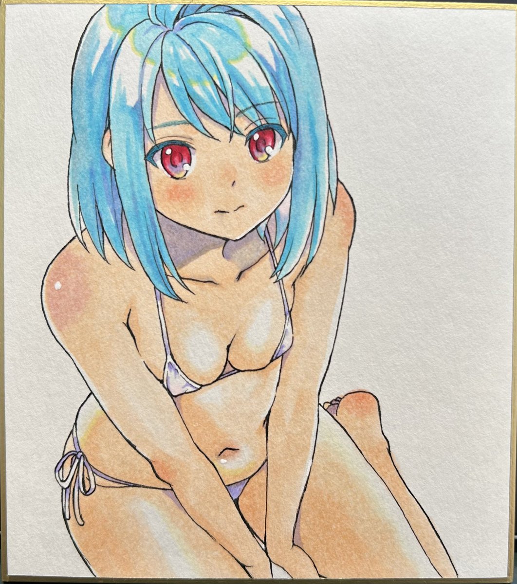 本日コミ1参加いたします。
鳩矢豆七先生(@hato_ya )と合体で配置はB-40aです!
新刊はありませんが、ミニ色紙(121mm×136mm)5種の販売ありますのでよろしくお願いします 