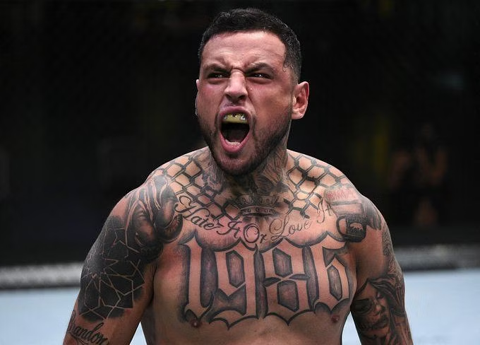 ProdiigyBets's tweet photo. Daniel Rodriguez DEC (+160) 1u ✅
Ends in Split (+400) 0.2u ✅
Temirov / Rodriguez (-107) 1.07u✅

Yes, I started betting splits because judges are SOOO bad! lol

#ProdsPicks #UFCVegas98 #GamblingTwitter https://t.co/blkB8NX7lf