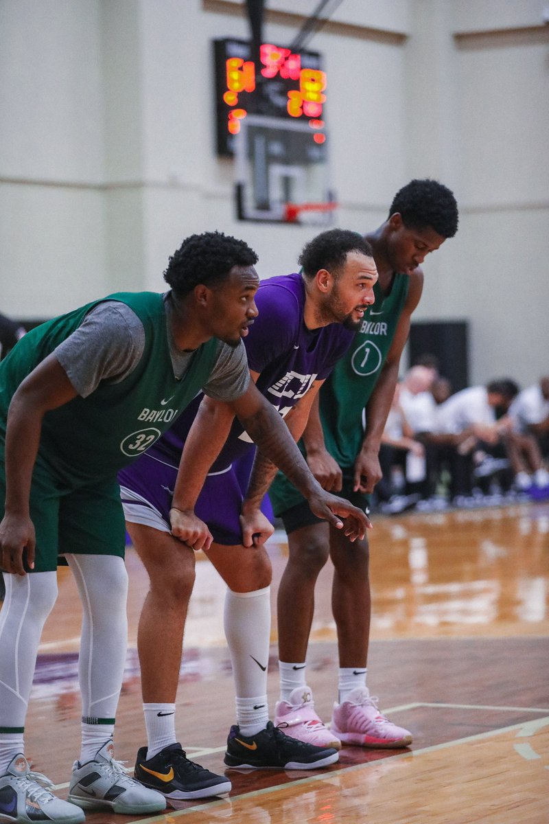 GCU_MBB's tweet image. Family ties bringing hoops together this weekend at @AP_Ranch in Fort Worth. 🤝