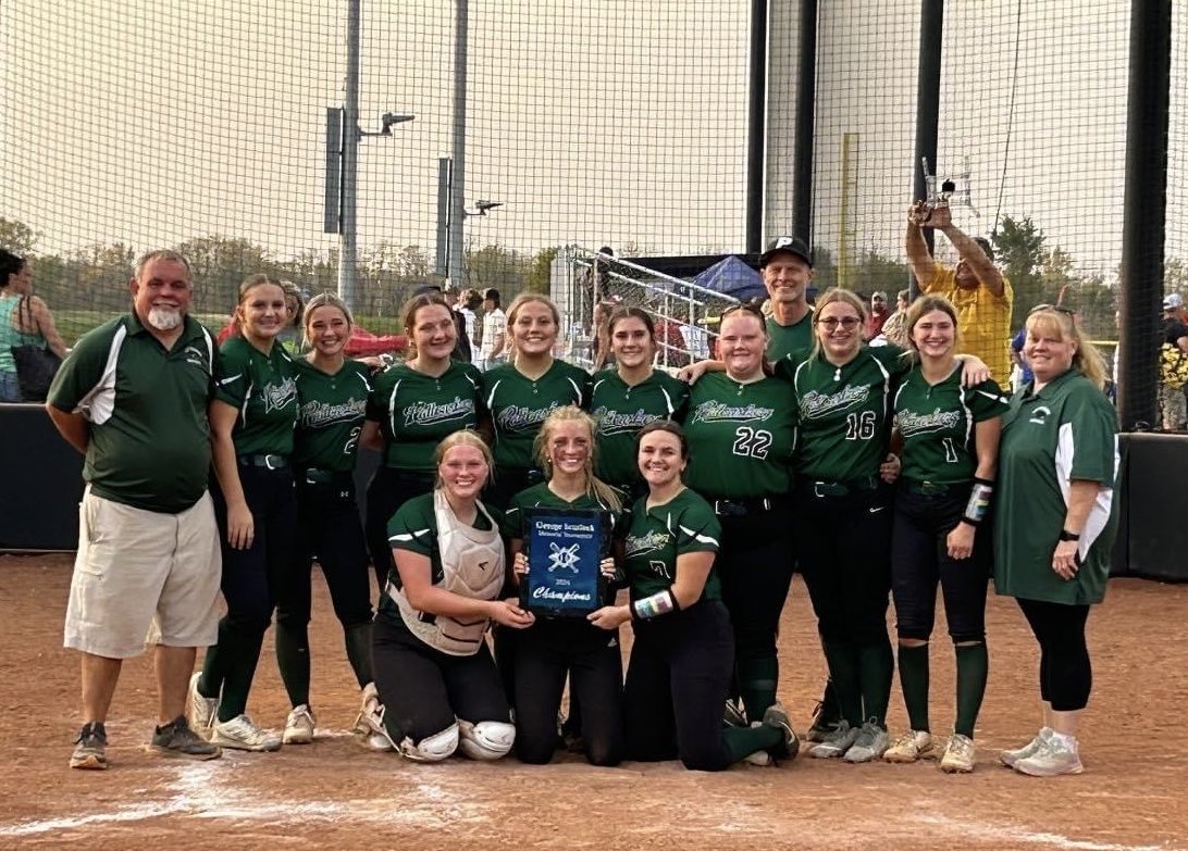 BrentJo96789496's tweet photo. The Pattonsburg / Winston softball team wins first place in the George Scurlock memorial tournament. https://t.co/1qtv6h6JQr