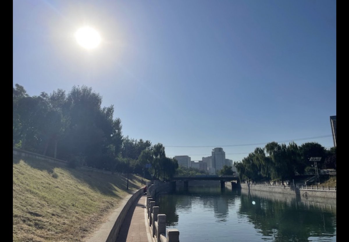 Running in Beijing - this was not possible ten years ago! 👍

How much China 🇨🇳 has changed after declaring war on pollution!  Ten years ago I would never go running in Beijing. 

This  week I did  beautiful morning runs. The sky was blue, the sun bright and I could fill my lungs