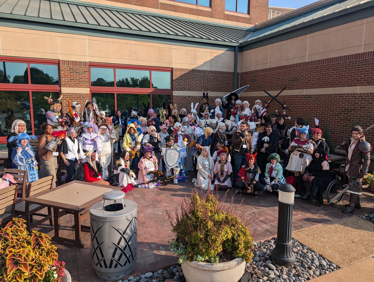 ssweet_bret's tweet image. Saturday's cosplay gathering @GATEwayFATE