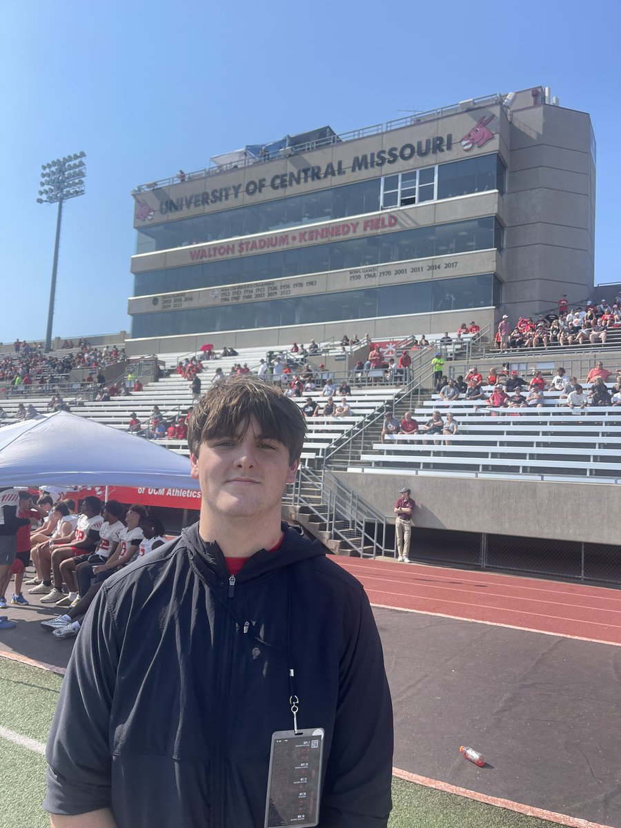Chase Wisecarver (@chasewisecar77) on Twitter photo Thank you <a href="/CoachHoltzclaw/">Joe Holtzclaw</a> <a href="/H_HAWK/">Hayden Hawk</a> and everyone <a href="/UCMFootballTeam/">Mules Football</a> I had a great time today!!! <a href="/PrepRedzoneMO/">Prep Redzone Missouri</a> <a href="/JPRockMO/">JP Rock</a> <a href="/elitefootball/">EliteFootballAcademy</a> <a href="/6starfootballMO/">Six Star Football | MISSOURI</a> <a href="/SADER_FOOTBALL/">Helias Football</a> Thank you <a href="/CoachHoltzclaw/">Joe Holtzclaw</a> <a href="/H_HAWK/">Hayden Hawk</a> and everyone <a href="/UCMFootballTeam/">Mules Football</a> I had a great time today!!! <a href="/PrepRedzoneMO/">Prep Redzone Missouri</a> <a href="/JPRockMO/">JP Rock</a> <a href="/elitefootball/">EliteFootballAcademy</a> <a href="/6starfootballMO/">Six Star Football | MISSOURI</a> <a href="/SADER_FOOTBALL/">Helias Football</a>