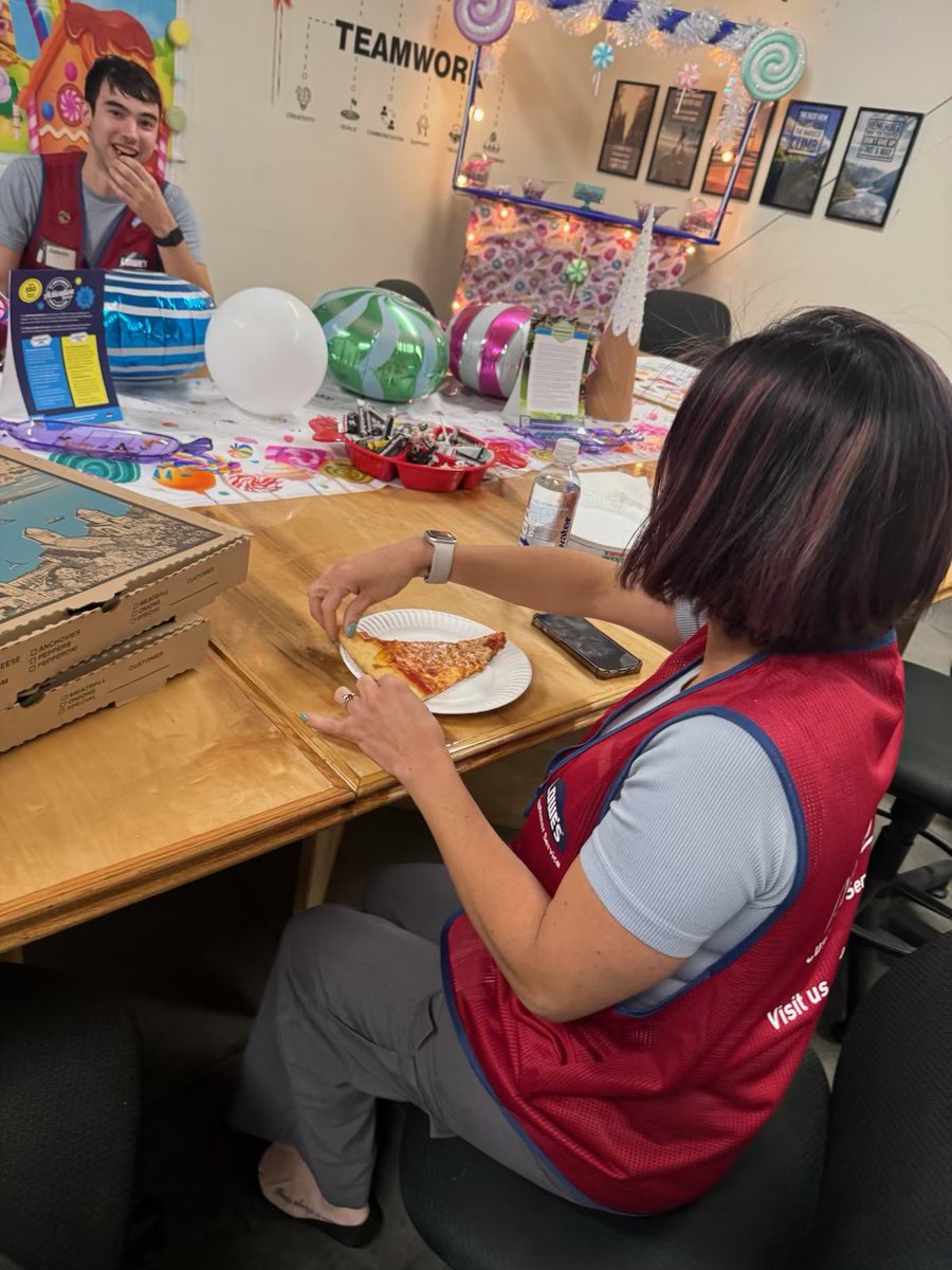 Lora (@isolanolora) on Twitter photo Pizza for the Front End Today, Thank You for all you do! <a href="/SamCharles07/">Sam Charles</a> <a href="/GeorgeArias_HR/">George Arias</a> <a href="/andrewtadrous14/">Andrew Tadrous</a> <a href="/TasiaT86/">TasiaThomas💕</a> <a href="/rosiepals314/">Rose Medina</a> <a href="/AntonioSuriel3/">Antonio Suriel</a> Pizza for the Front End Today, Thank You for all you do! <a href="/SamCharles07/">Sam Charles</a> <a href="/GeorgeArias_HR/">George Arias</a> <a href="/andrewtadrous14/">Andrew Tadrous</a> <a href="/TasiaT86/">TasiaThomas💕</a> <a href="/rosiepals314/">Rose Medina</a> <a href="/AntonioSuriel3/">Antonio Suriel</a>