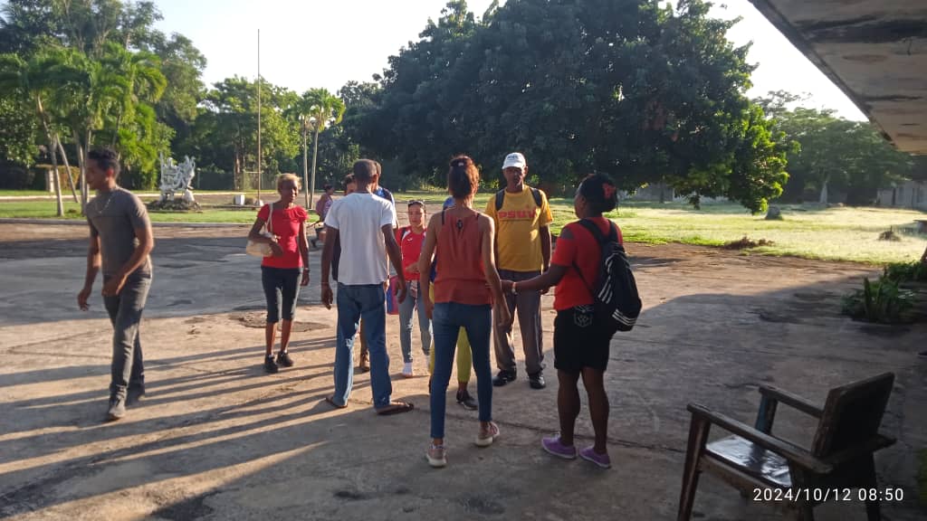 PBoyeros's tweet photo. El Nivel elemental se desarrollo en el campamento de pioneros "Sonrisa de la victoria" del municipio boyeros nos acompaño el director municipal de educación @EduBoyeros #CubaMined #CubaEduca #OPJMCuba  #OPJM  #DGEBoyeros https://t.co/UFZgscD2Ck