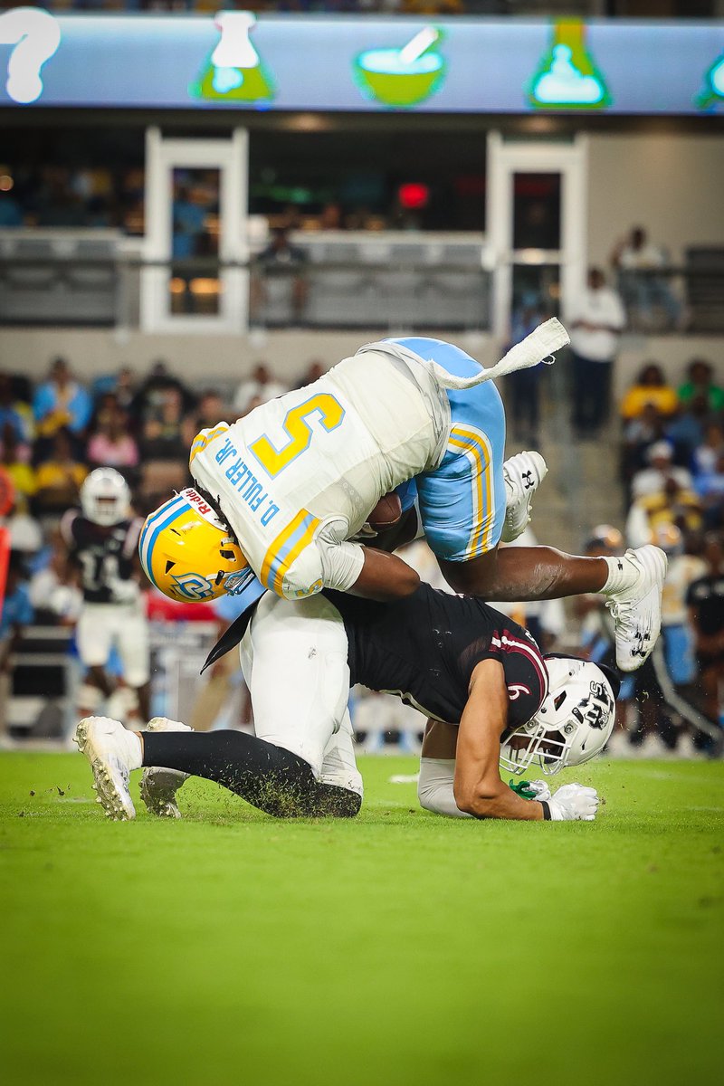 We love the game.. We love the hustle..
#FIRSTHALFDUMP 🐅

#DEFENDTHEWARD | #HEARTOFTHETRE