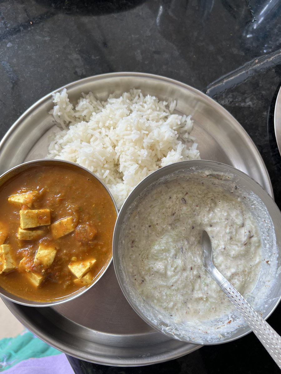 komalllr's tweet photo. Popping up to share a few meals I have had over the last few weeks. Most of them between 300-500 calories

#lowcalmeals #meals #foodphotography https://t.co/r9vSfinpuz