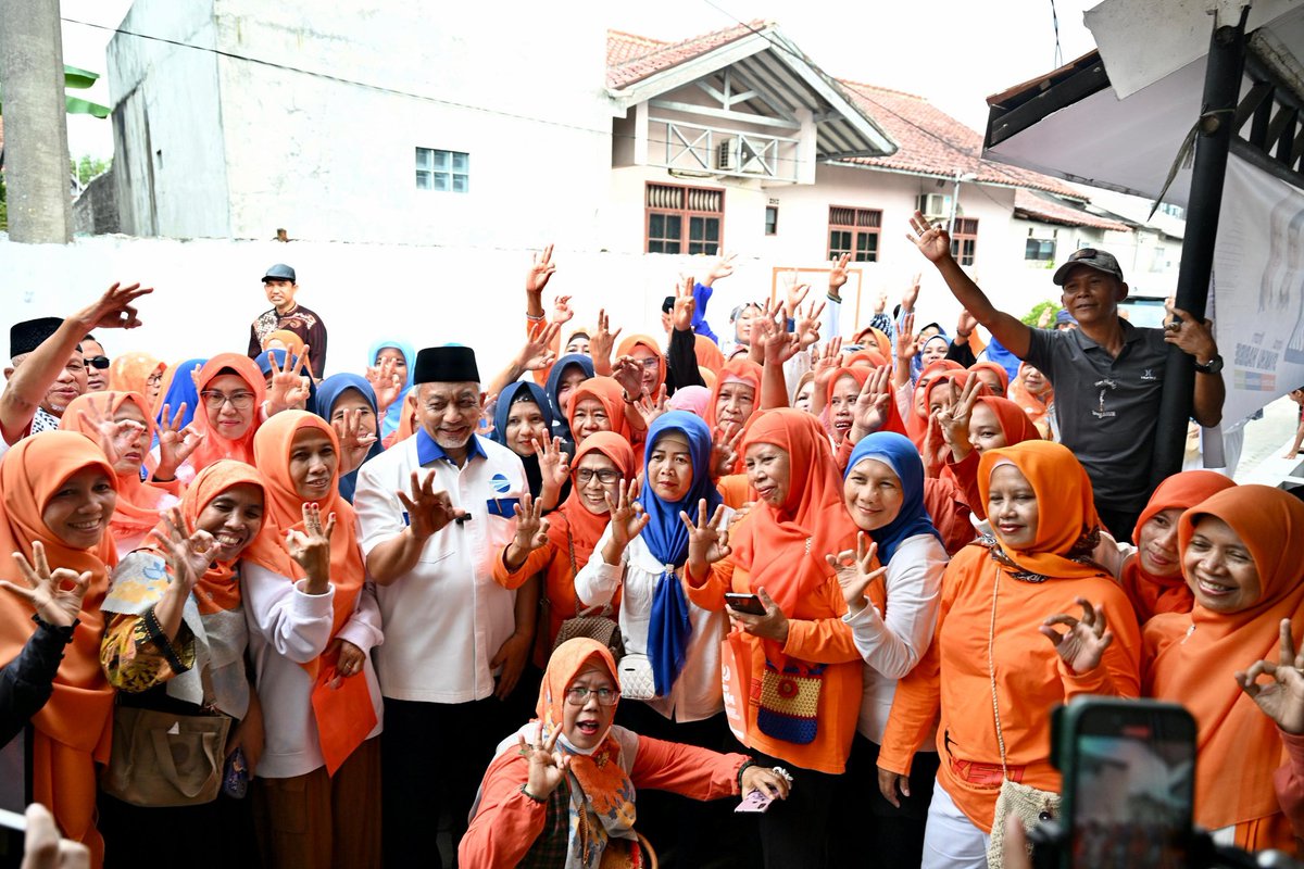 Dengan visi ASIH, Syaikhu - Ilham siap membangun Jawa Barat yang lebih maju dan berkeadilan."
