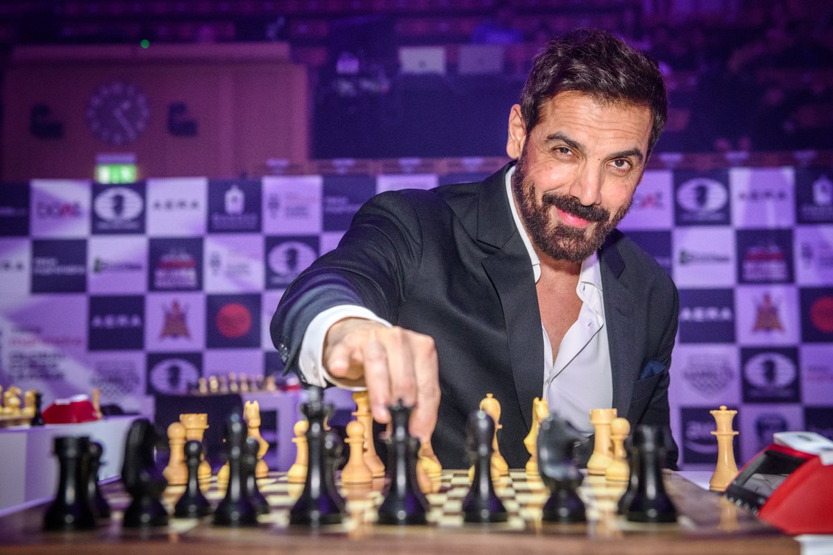 chesscom_in's tweet image. 📽️ Legendary John Abraham was part of the closing ceremony of the Global Chess League!

#TechMGCL @GCLlive
