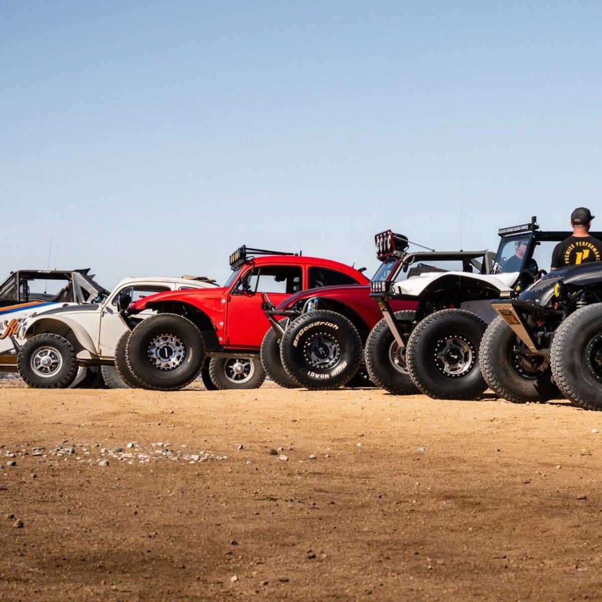 GlobalBlueStone's tweet image. Troops at the front