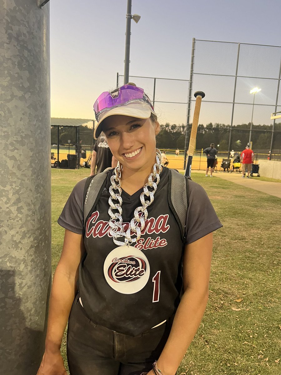 Slow start this fall after 2 months have some rust to knock off but we will get things rolling! 1-2 today gets us a 10:45 game tomorrow vs. Cardinals - Cole! 

Kristyn Embler with the 💣 to get the Home Run Chain until someone else can take it! <a href="/kristynembler/">Kristyn Embler 2025</a> <a href="/FurmanSoftball/">Furman Softball</a>