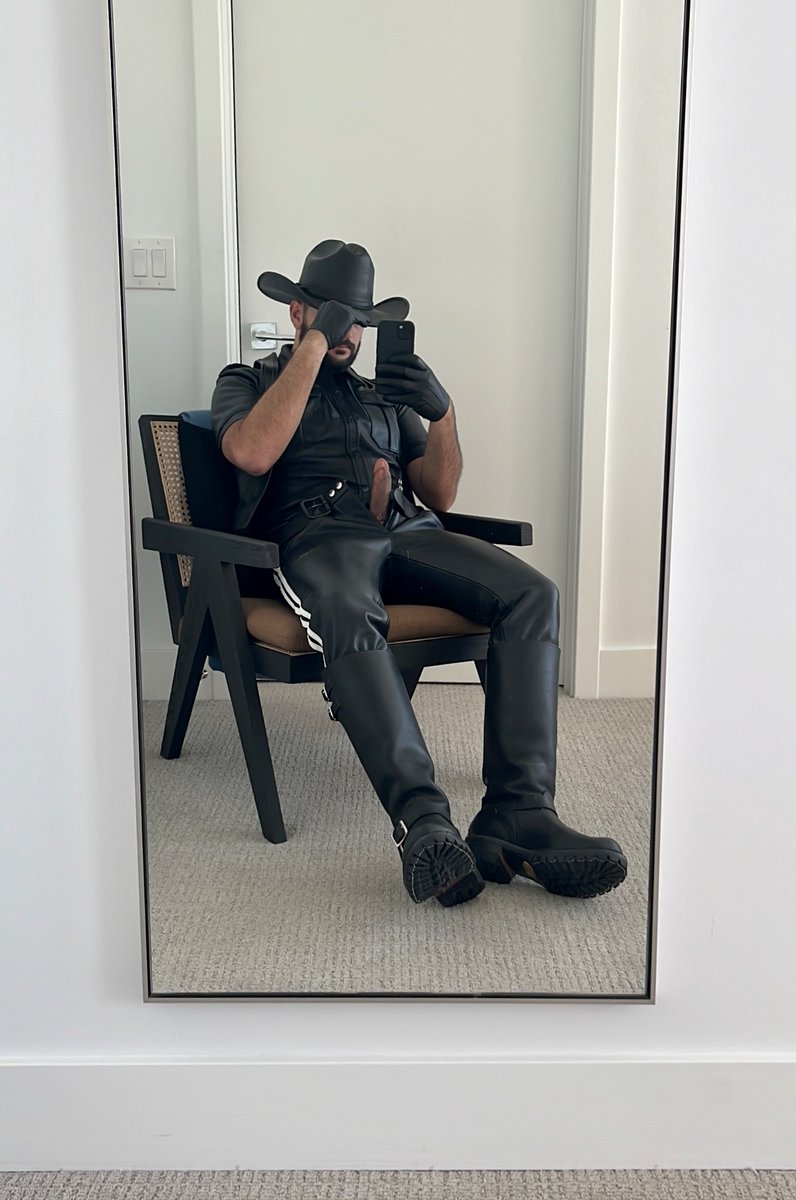 ChristianFD10's tweet photo. 👀 https://t.co/Dx01UF6jrm