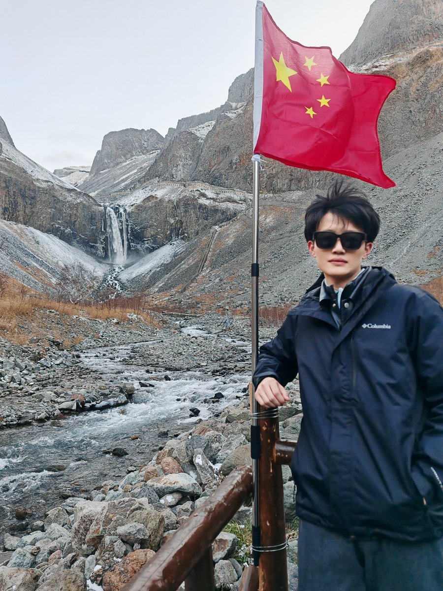 sbzmmmmm's tweet photo. 长白山 ⛰️#sm #四爱女s #s #大连 #锦州 #m https://t.co/VsSbLo9SLj
