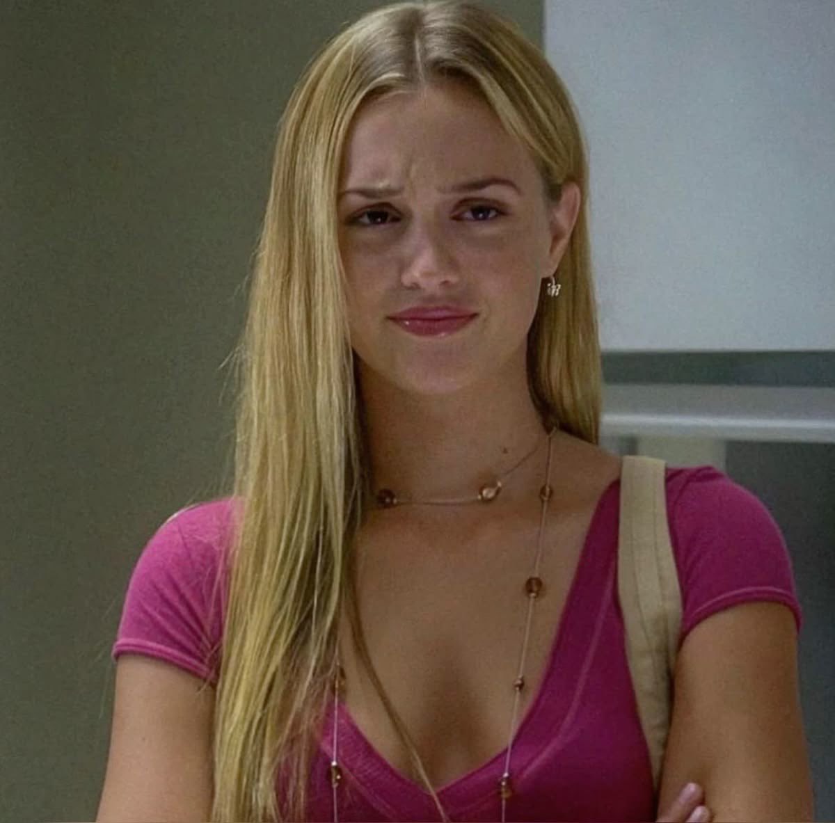 wonykjoules's tweet image. me hearing my stomach rumble for food like my thighs aren’t right there