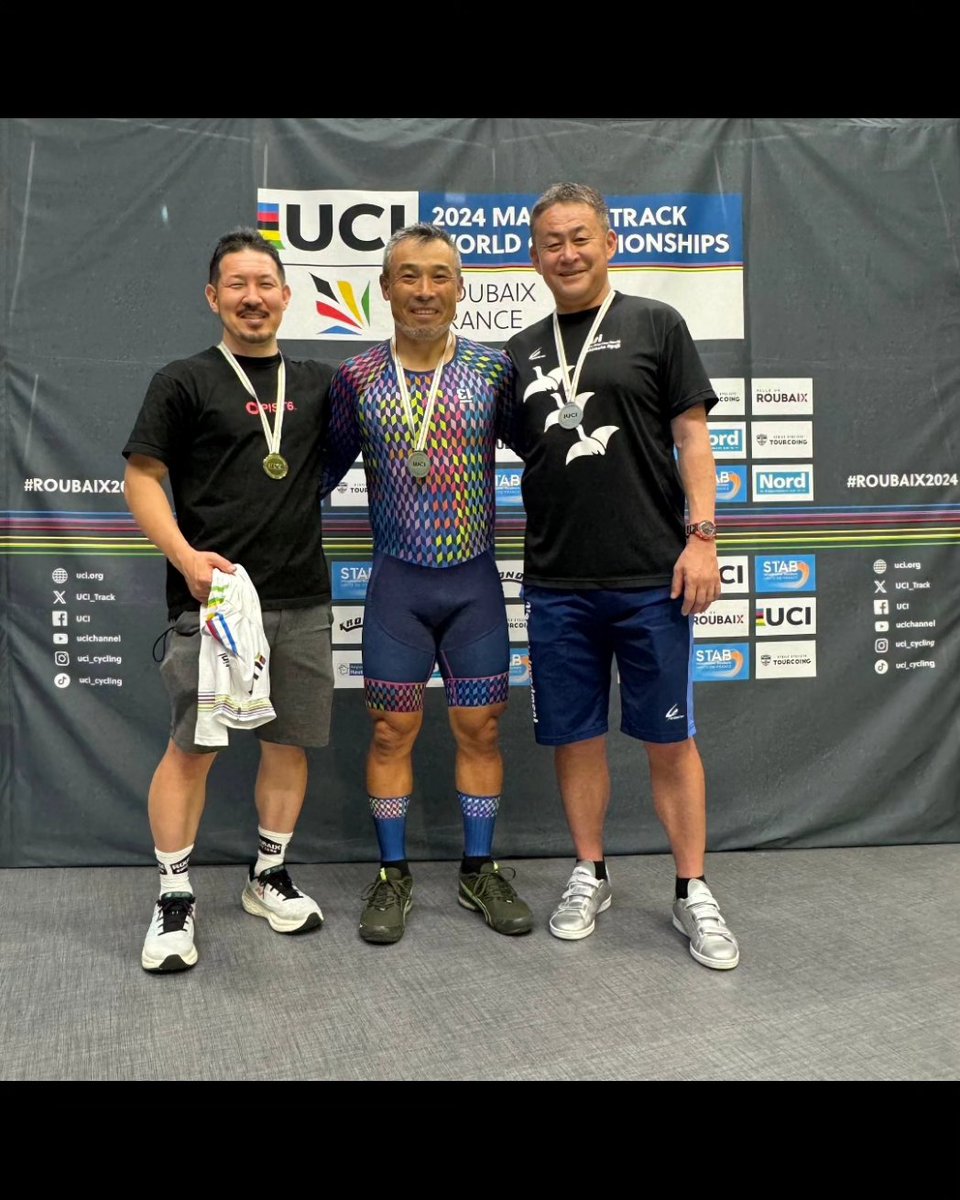 ryu_iccha18's tweet photo. 2024 MASTERS TRACK WORLD CHAMPIONSHIPS 50-54スプリント、500mTT　出場してきました
結果は、スプリント銀メダル🥈、500mTT5位　でした

スプリント、去年準決勝で敗れたLorenzに今年も決勝で敗れました

今年も多くの方々のご協力を頂き、楽しく参加する事が出来ました
有難う御座いました🙇 https://t.co/MthMNeqqWG