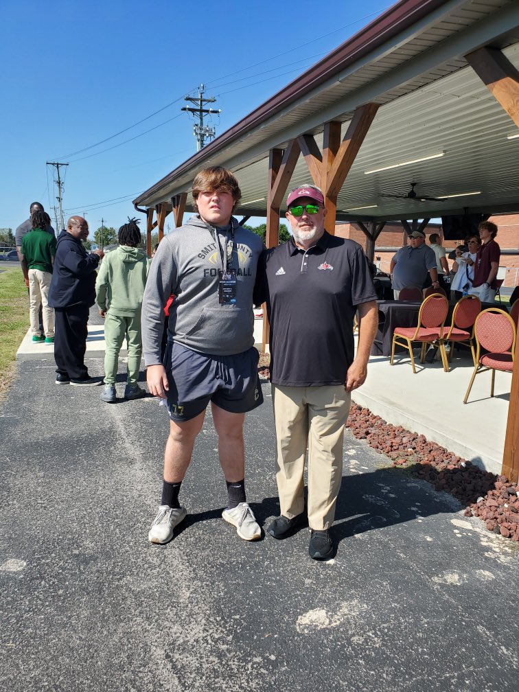 Bryson Halliburton (@brysonhall77) on Twitter photo Had an amazing Visit at Cumberland University!! Thanks to <a href="/TimMathisCU/">Tim Mathis</a> for the invite!!π΄βͺοΈ <a href="/OnTopAthletics/">OnTopAthletics IncππβΎοΈ</a> <a href="/mdyer33lb/">Matt Dyer</a> <a href="/SCHS_OWLS_FB/">SCHS Owls Football</a> Had an amazing Visit at Cumberland University!! Thanks to <a href="/TimMathisCU/">Tim Mathis</a> for the invite!!π΄βͺοΈ <a href="/OnTopAthletics/">OnTopAthletics IncππβΎοΈ</a> <a href="/mdyer33lb/">Matt Dyer</a> <a href="/SCHS_OWLS_FB/">SCHS Owls Football</a>