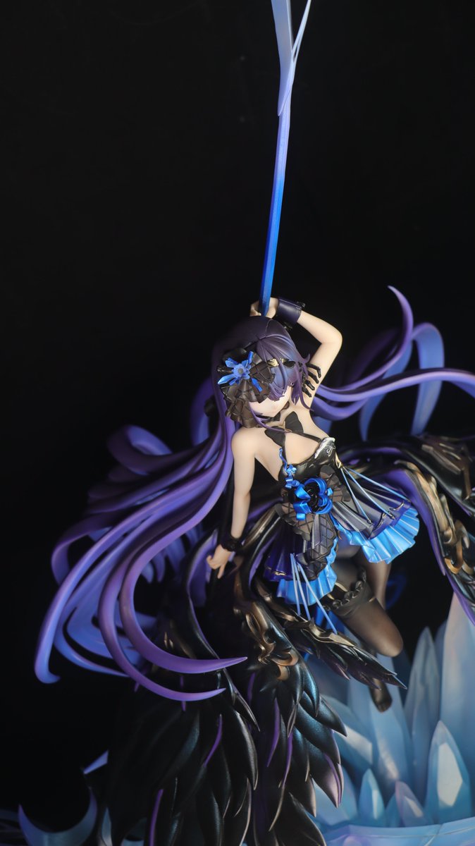 となモ6・速報１ 
【栖于永夜・ゼーレ 】 

原型：加白猫 <a href="/0SABATORACAT0/">加白貓</a>
イラスト：CAISENA <a href="/CAISENA33/">CAISENA</a>

15日の「BOOTH会場」で販売予定です。
販売場所はこちら：funey.booth.pm/items/6174519

#Seele #崩壊3rd　＃フィギュア
#となモ6　＃ガレージキット