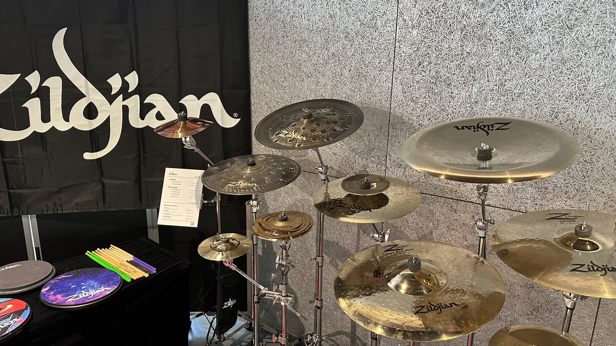 Zildjian シンバル 2枚セット Zildjian CITY PACK 12/14/18 シンバルセット ジルジャン | 島村