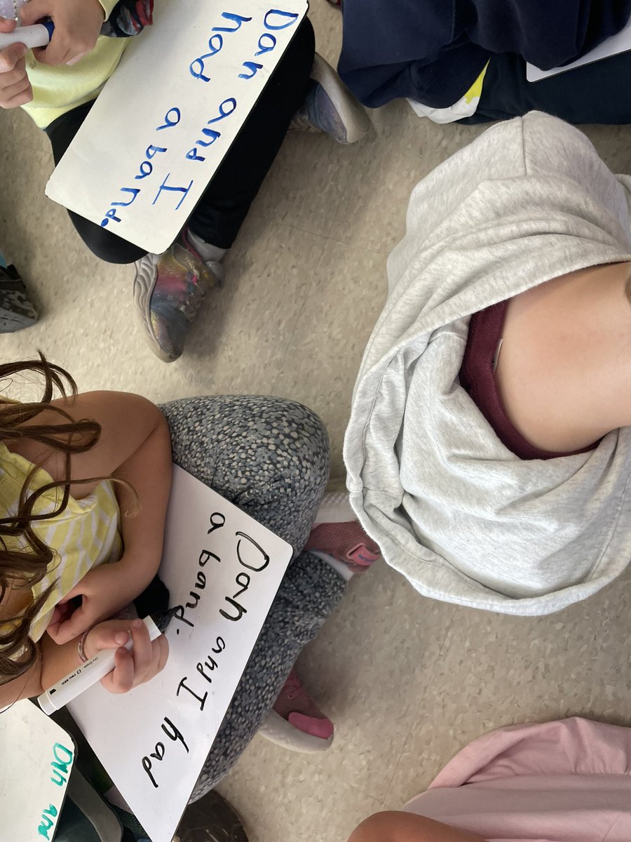 MsGoldbergEDU's tweet photo. Writing sentences using uppercase letters to begin, finger spaces, and a period at the end.  @UFLiteracy https://t.co/tNJfVrmkmL