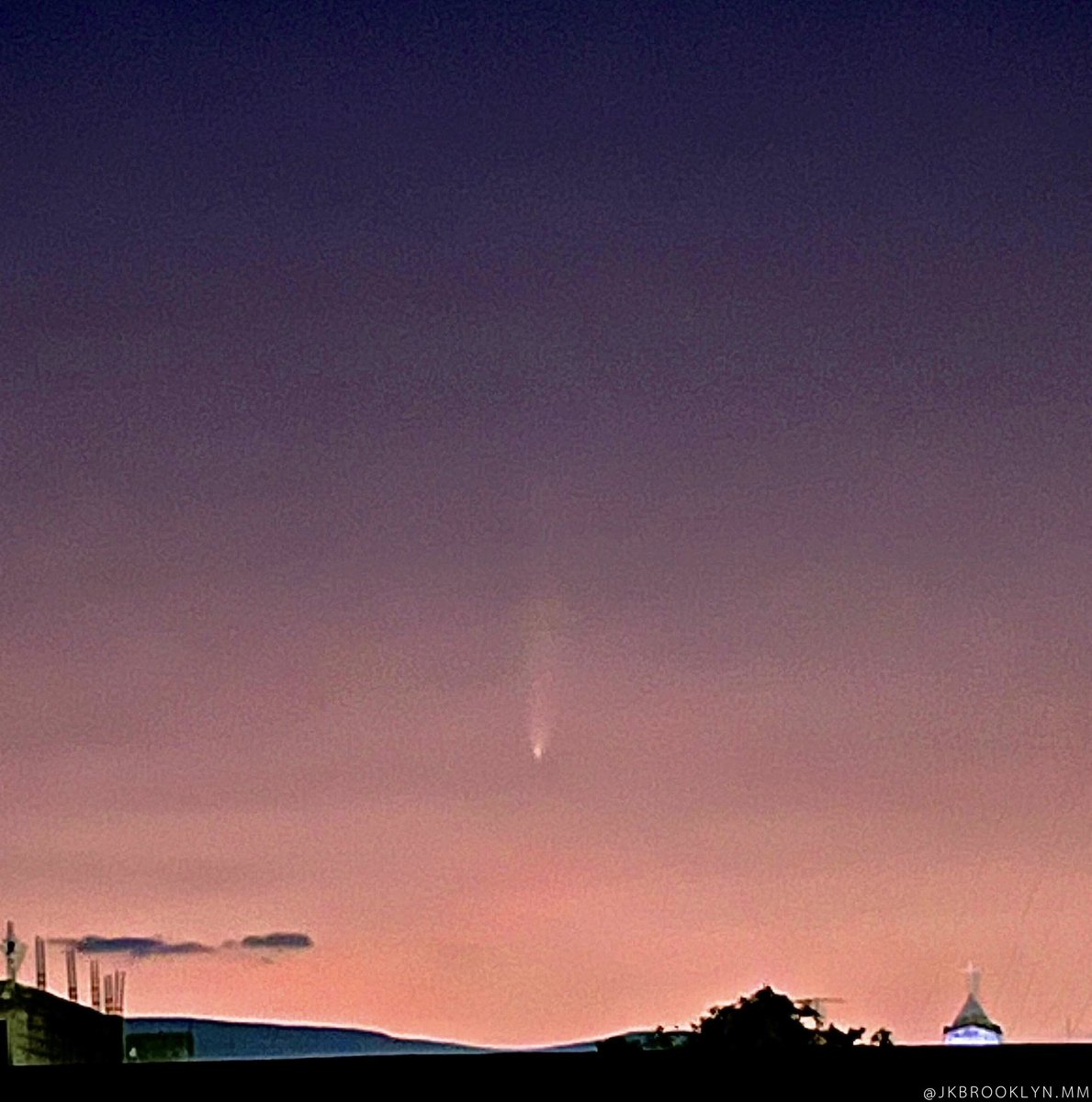webcamsdemexico's tweet photo. #C/2023 A3 (Tsuchinshan–ATLAS) visto desde el Centro de #Tehuacán, #Puebla, #México.

#CometaDelSiglo #astronomia 

Vía: @pm_valenciav.
https://t.co/LTDIoetODh
