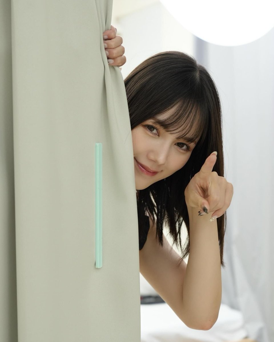 AVrumor's tweet photo. Despite the fact that, she is my favorite actress but I rarely post about her.
P/s: Please save me, meta mark me a spam. Somehow, 3 shot a day is too much for them. Meta is so weak
Tag: #RemuSuzumori #AvNew #涼森れむ https://t.co/3QW5rQ2onS