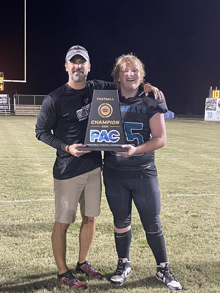 Drew D’MAR Martin (@thedrewmartin) on Twitter photo For two years, I have been blessed to be coached by this incredible man. Coach Huskins is the best D-Line Coach that I have played under. Taught me a variety of things on and off the field. I’m a better player & young man cause of your leadership. You will be missed! <a href="/Skins4219/">Jerad Huskins</a> For two years, I have been blessed to be coached by this incredible man. Coach Huskins is the best D-Line Coach that I have played under. Taught me a variety of things on and off the field. I’m a better player & young man cause of your leadership. You will be missed! <a href="/Skins4219/">Jerad Huskins</a>